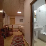 Arpet 3* Gjirokastër