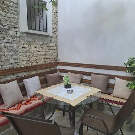 Arpet 3* Gjirokastër