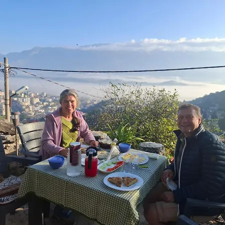 Arpet Gjirokastër