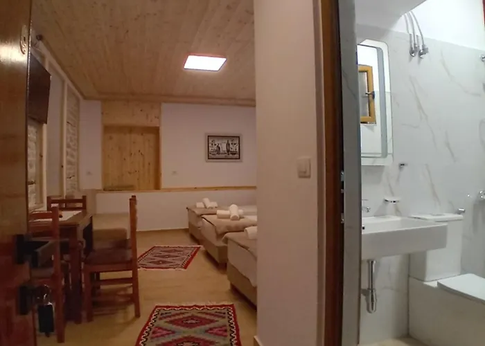 Arpet 3* Gjirokastër