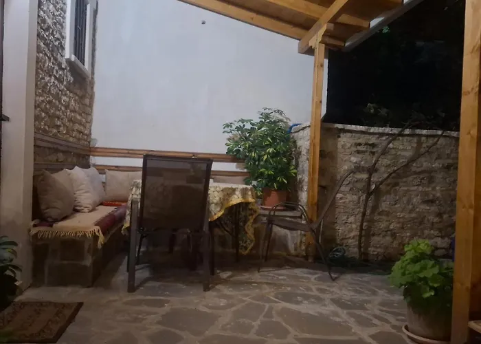 بيت ضيافة Arpet 3*