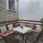 Arpet 3* Gjirokastër