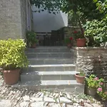 Gasthof Arpet Gjirokastër