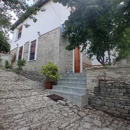 Arpet Guest house