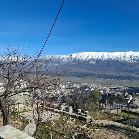 게스트하우스 Arpet Gjirokastër