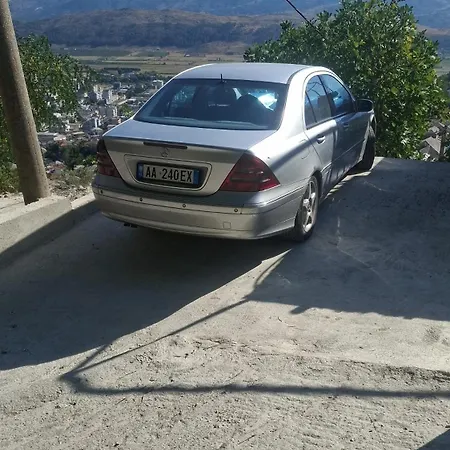 Arpet 3* Gjirokastër