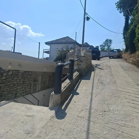 Arpet 3* Gjirokastër