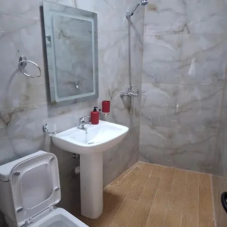 Arpet 招待所 Gjirokastër