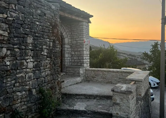 Arpet Gasthof Gjirokastër