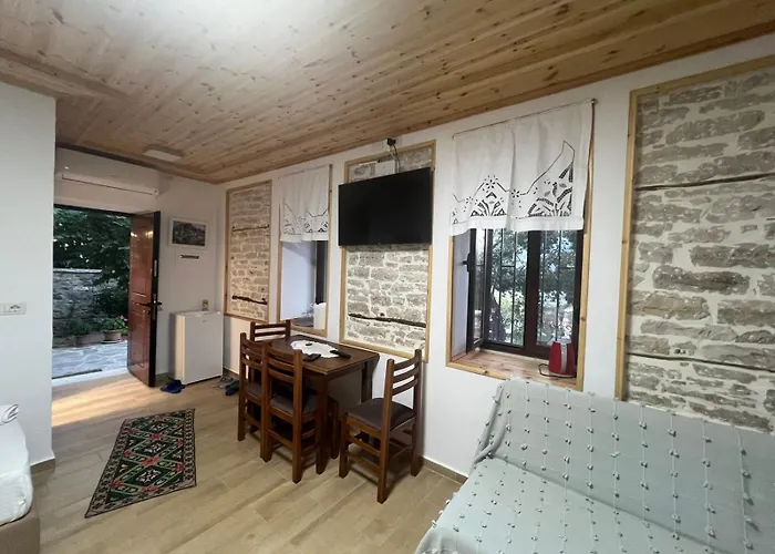 Arpet Gjirokastër